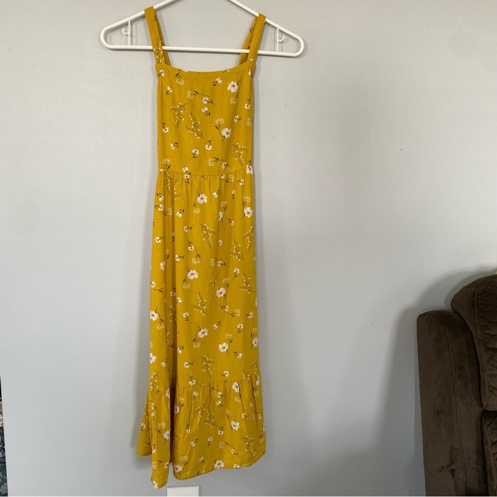 Yellow floral girls dress 👗